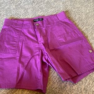 NWOT Lee Jeans shorts.